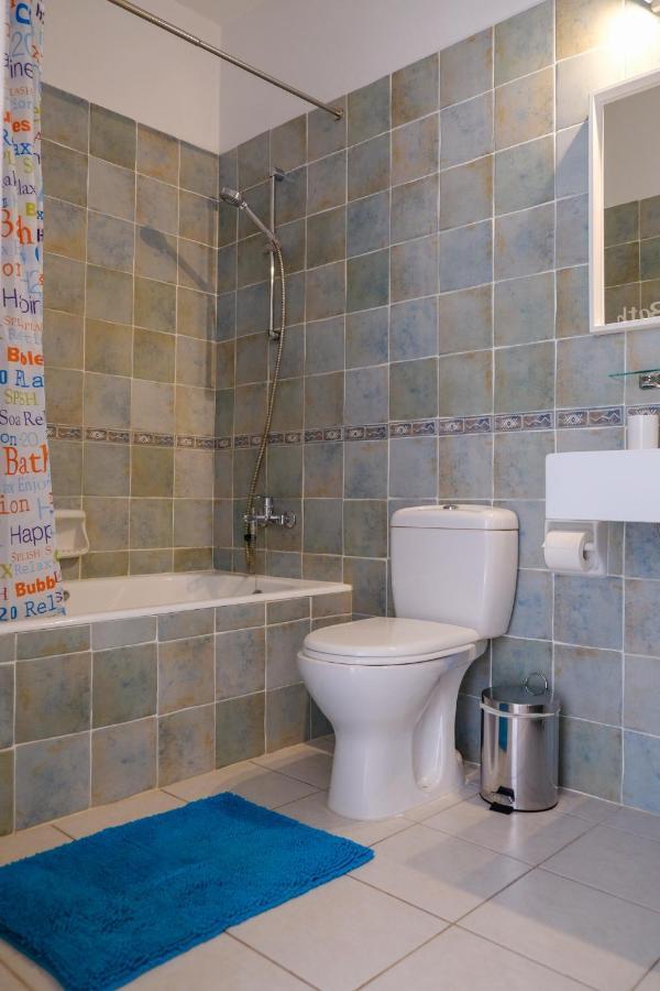 Zero Zero 2 Apartment Peyia Bagian luar foto