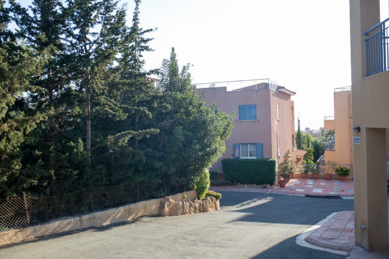 Zero Zero 2 Apartment Peyia Bagian luar foto